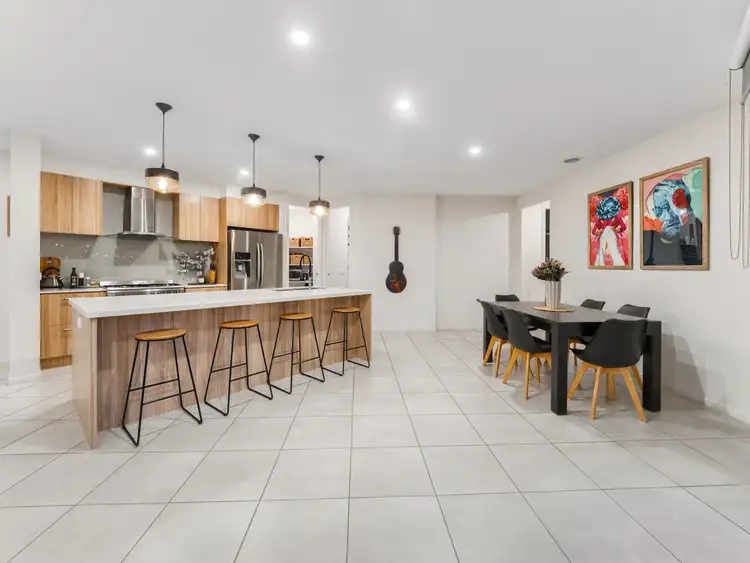 Fifth view of Homely house listing, 4 Castillo Avenue, Clyde North VIC 3978