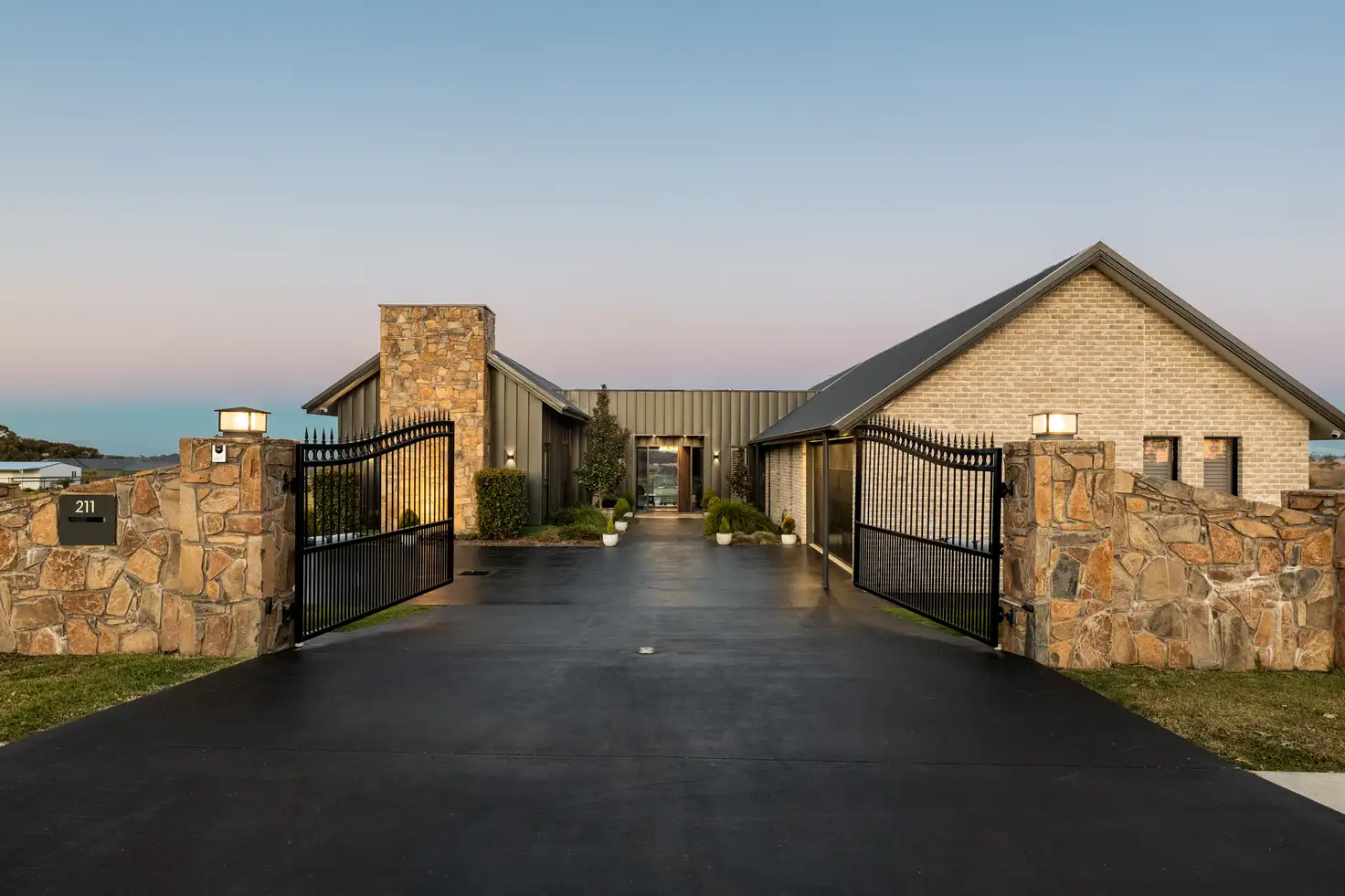 Main view of Homely house listing, 211 Mount Rascal Road, Mount Rascal QLD 4350