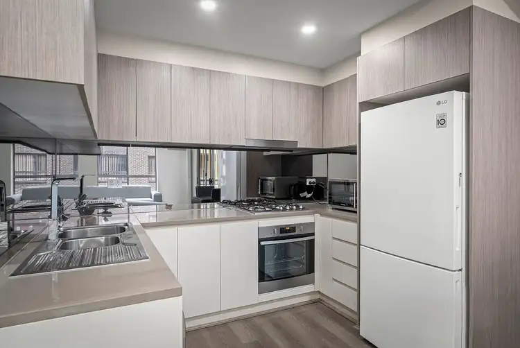 16/11-13 Octavia Street, Toongabbie NSW 2146