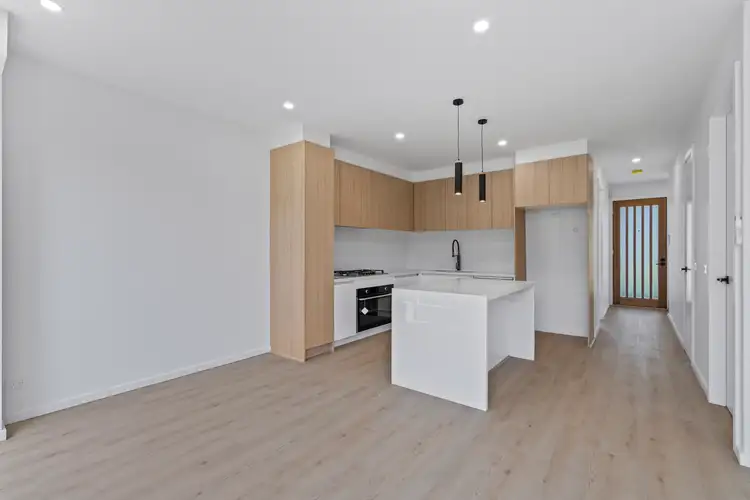 Fourth view of Homely townhouse listing, 1/192 Purinuan Road, Reservoir VIC 3073