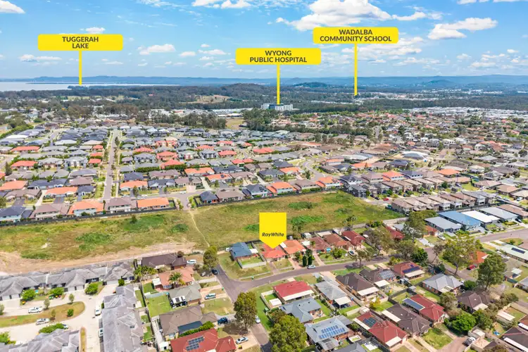 Second view of Homely house listing, 4 Fernhill Avenue, Hamlyn Terrace NSW 2259