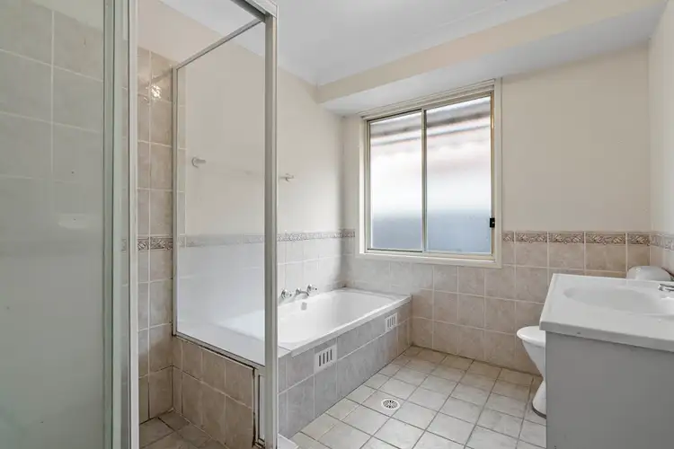 Sixth view of Homely house listing, 4 Fernhill Avenue, Hamlyn Terrace NSW 2259