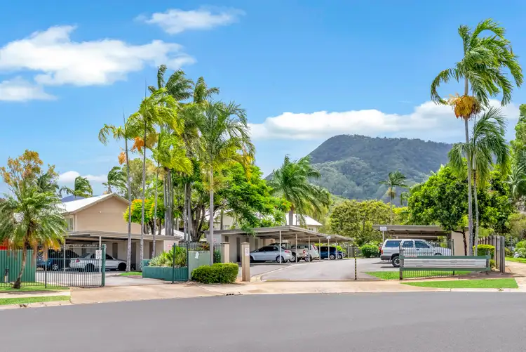 9/7-9 Charlotte Close, Woree QLD 4868