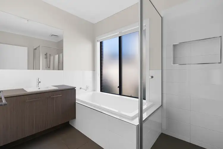 Fourth view of Homely house listing, 44 Chiltern Way, Wollert VIC 3750