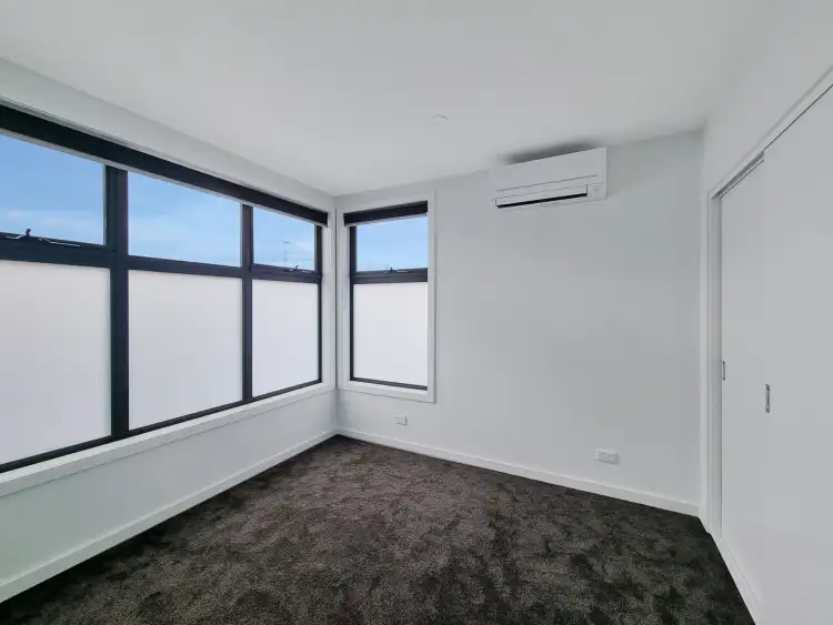 Fifth view of Homely house listing, 2/30-32 West Fyans Street, Newtown VIC 3220