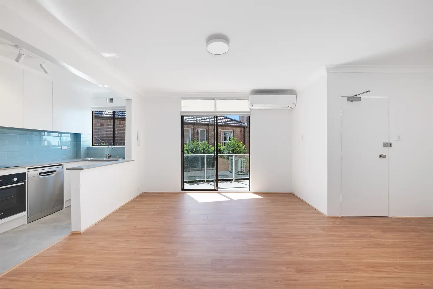 Main view of Homely apartment listing, 22/23 Vicar Street, Coogee NSW 2034