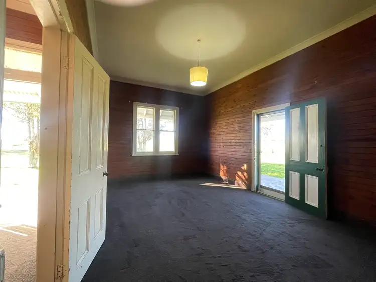 Fifth view of Homely house listing, 406 Putty Road, Singleton NSW 2330