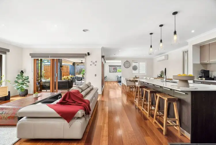 10 Valencay Avenue, Highton VIC 3216