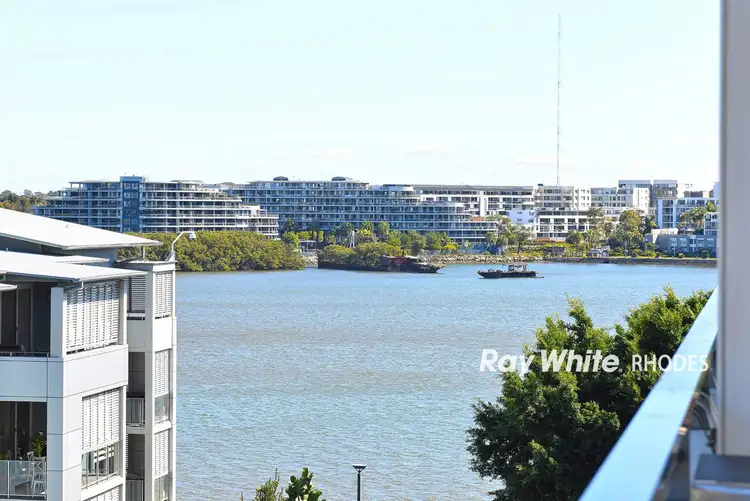 2 Lewis Avenue, Rhodes NSW 2138