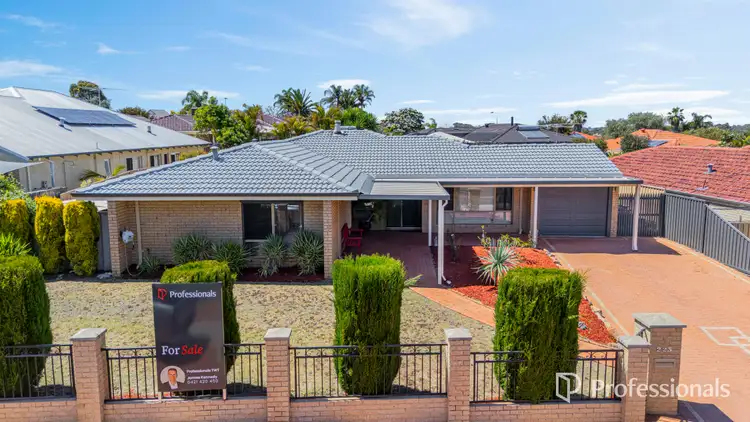 223 Trappers Drive, Woodvale WA 6026
