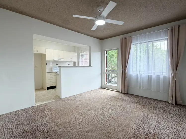 Second view of Homely house listing, 6/15 Preston Street, Jamisontown NSW 2750
