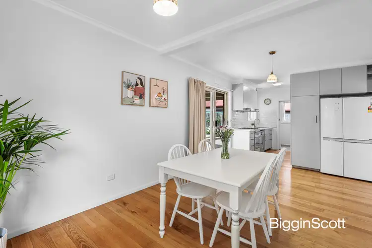 Fifth view of Homely unit listing, 1/3 Maureen Street, Mount Waverley VIC 3149
