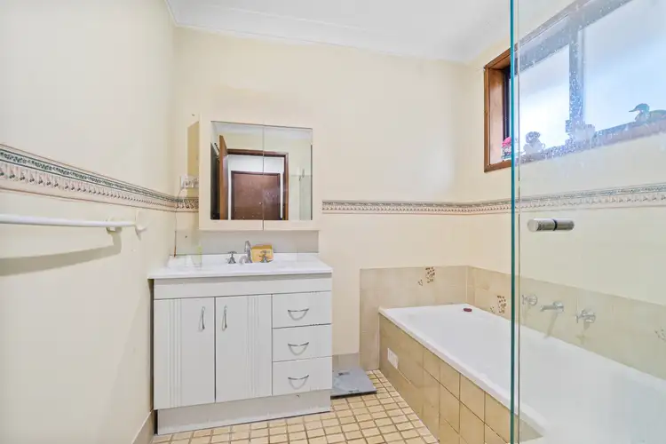 Sixth view of Homely villa listing, 10/65 Fuchsia Crescent, Macquarie Fields NSW 2564