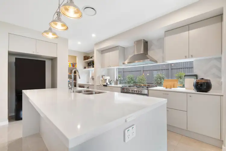 7 Platypus Street, Bahrs Scrub QLD 4207