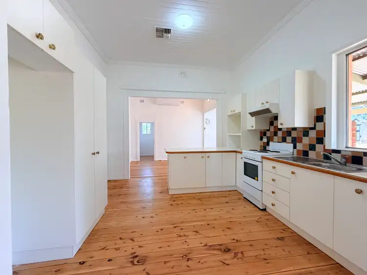 Fourth view of Homely house listing, 2 Oswin Street, Parkes NSW 2870