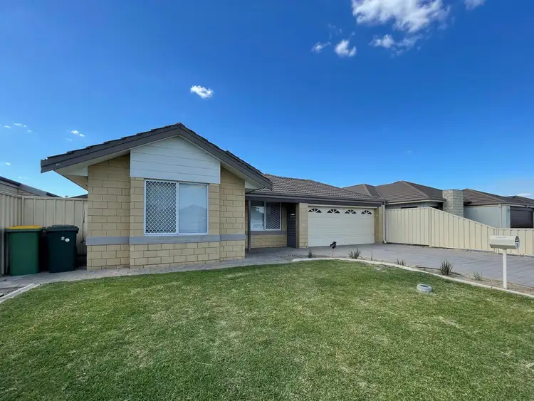 26 Magnesia Road, Wattle Grove WA 6107