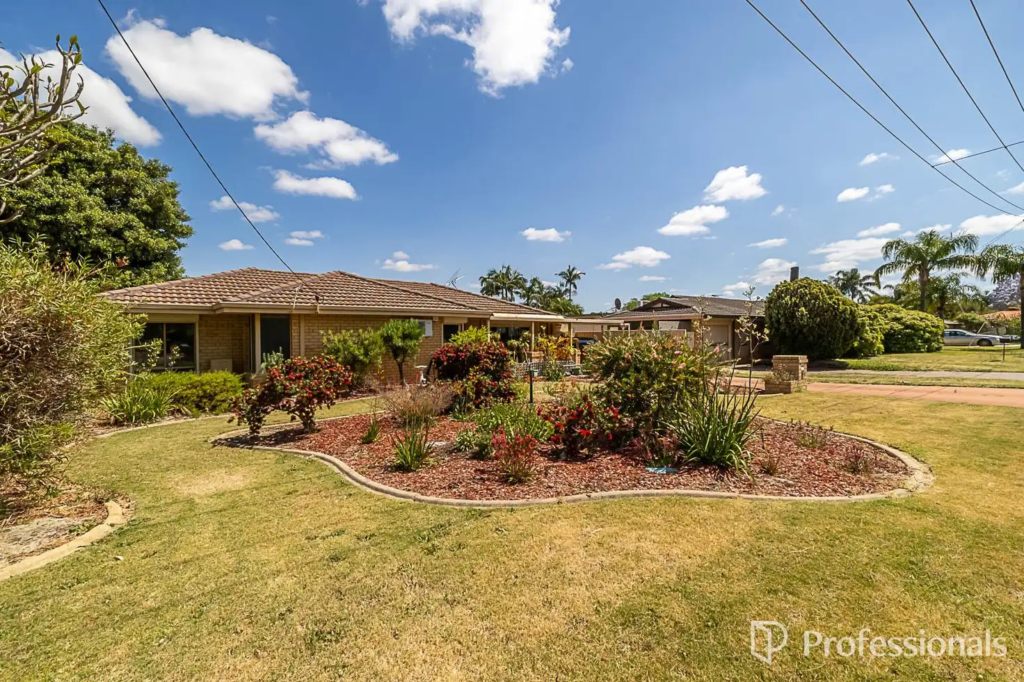 Main view of Homely house listing, 18 Silverhill Loop, Seville Grove WA 6112