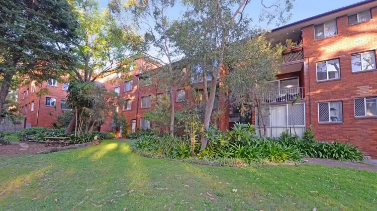 13 Grace Campbell Crescent