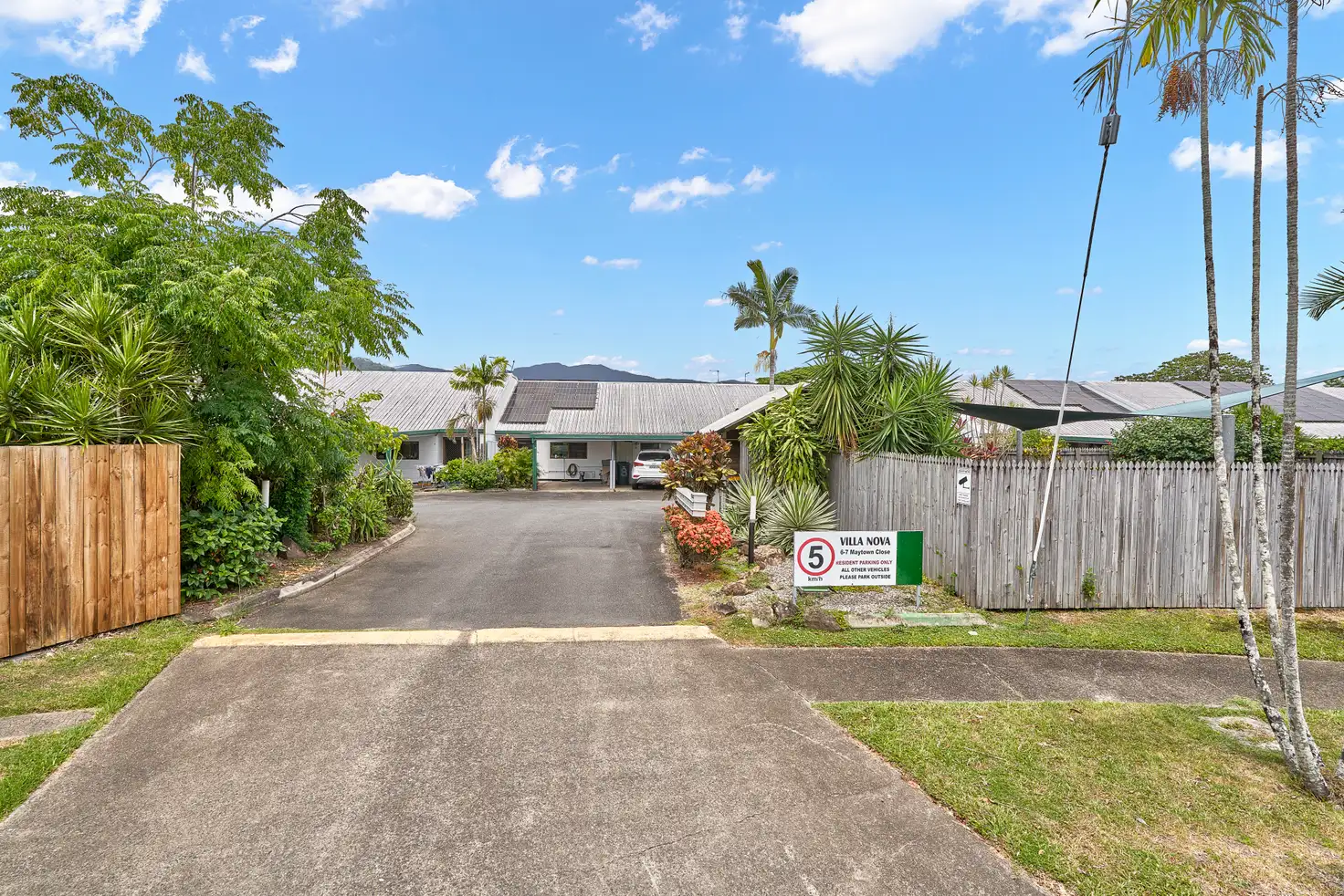 Main view of Homely house listing, 11/6-7 Maytown Close, Manoora QLD 4870