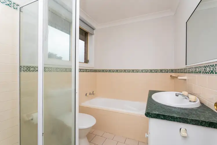 Fifth view of Homely house listing, 2/25 Fisher Street, Oak Flats NSW 2529