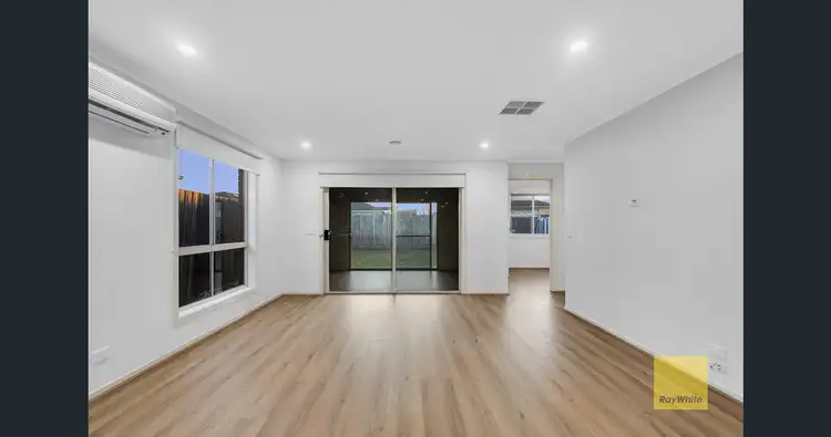 Fifth view of Homely house listing, 10 Taronga Road, Truganina VIC 3029