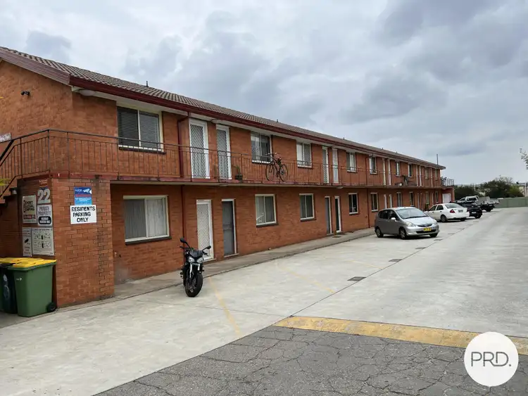 15/22 Mowatt Street, Queanbeyan East NSW 2620