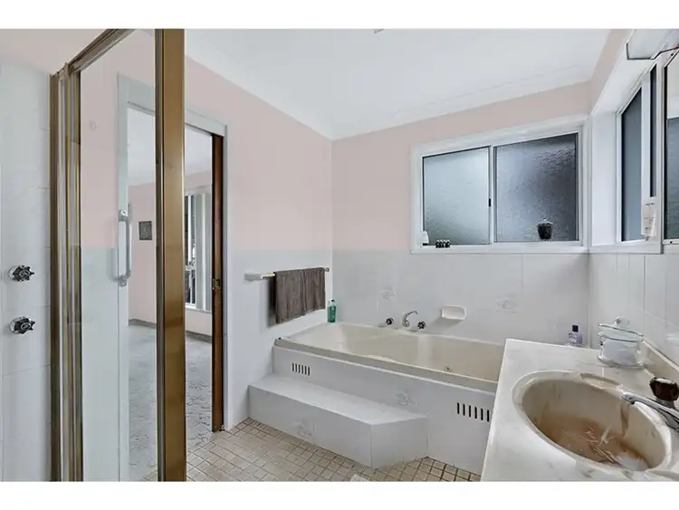 Fifth view of Homely house listing, 43 Yimbala Street, Killarney Vale NSW 2261