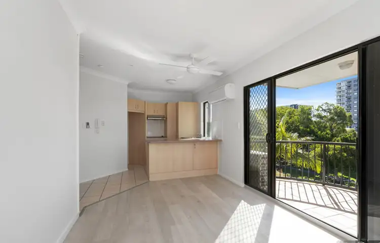 Fifth view of Homely apartment listing, 10/2 Broad Street, Labrador QLD 4215