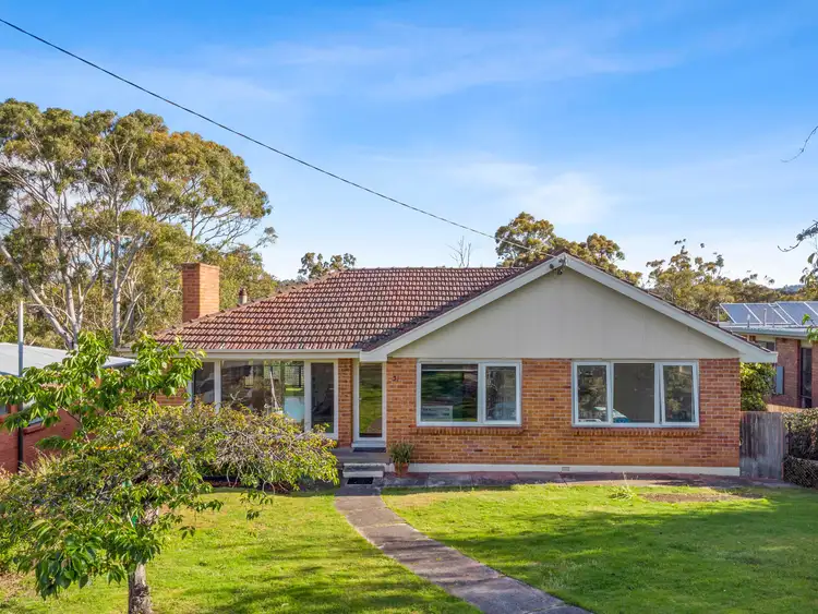 31 Dandenong Road, Trevallyn TAS 7250
