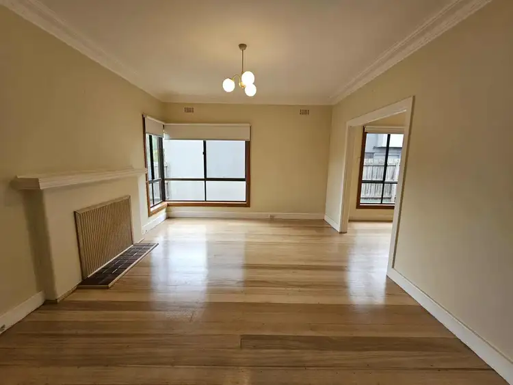 Fourth view of Homely house listing, 2 Agnes Street, Bentleigh East VIC 3165