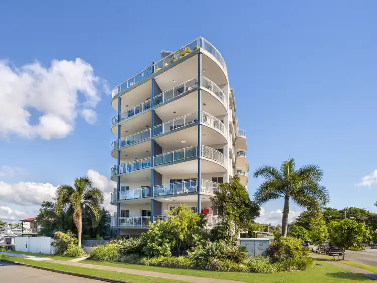 19/13 Louis Street, Redcliffe QLD 4020