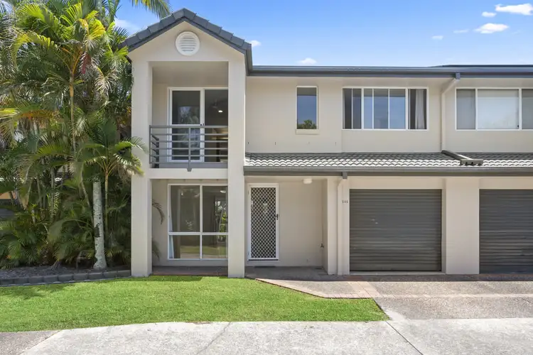 201/215 Cottesloe Drive, Mermaid Waters QLD 4218
