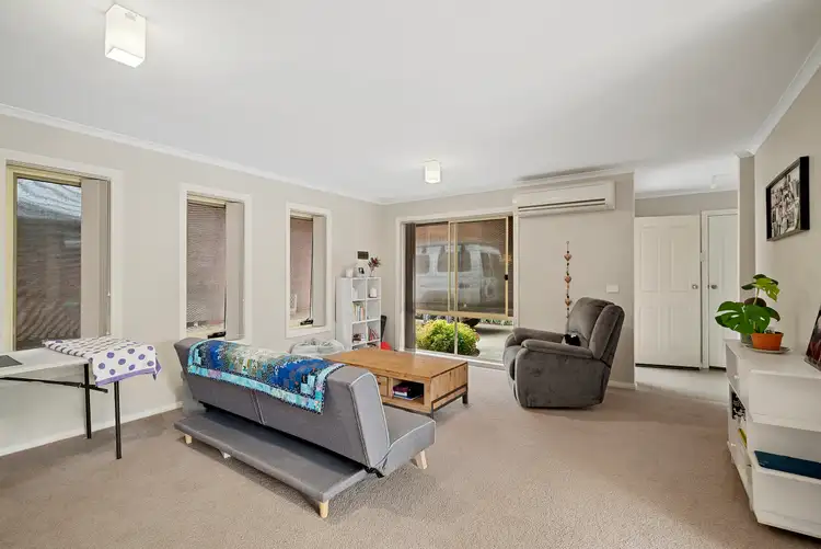 Second view of Homely unit listing, 2/7 Thomas Street, Benalla VIC 3672