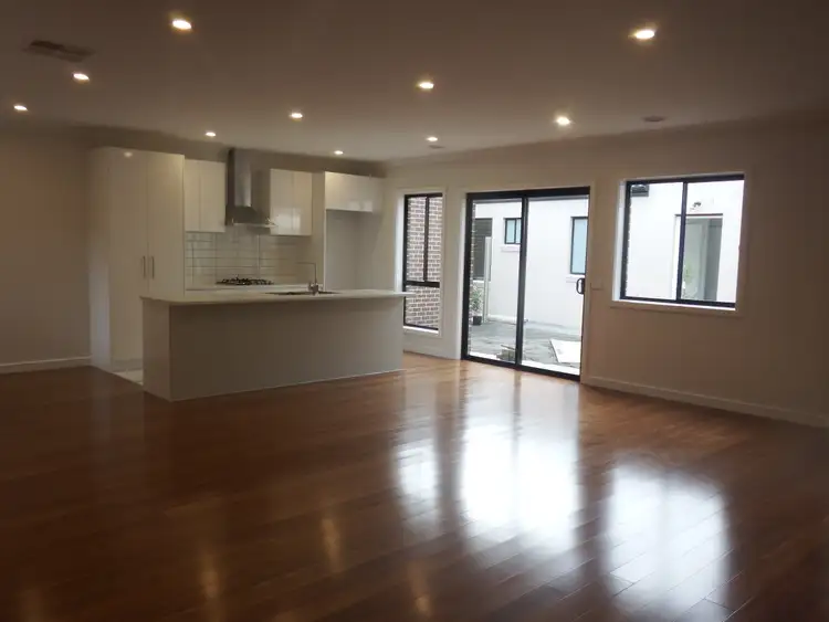 Fourth view of Homely unit listing, 16 McGlynn Avenue, South Morang VIC 3752