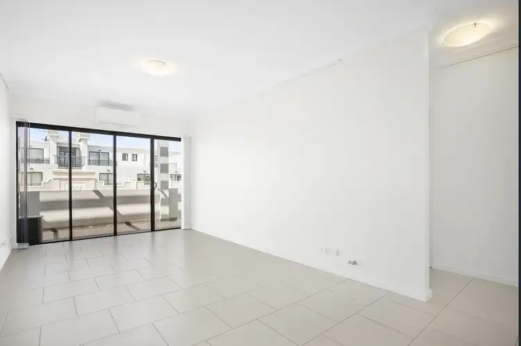 Second view of Homely unit listing, 7/609-611 King Street, Newtown NSW 2042