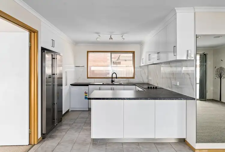 Fifth view of Homely house listing, 20 Valente, Altona Meadows VIC 3028