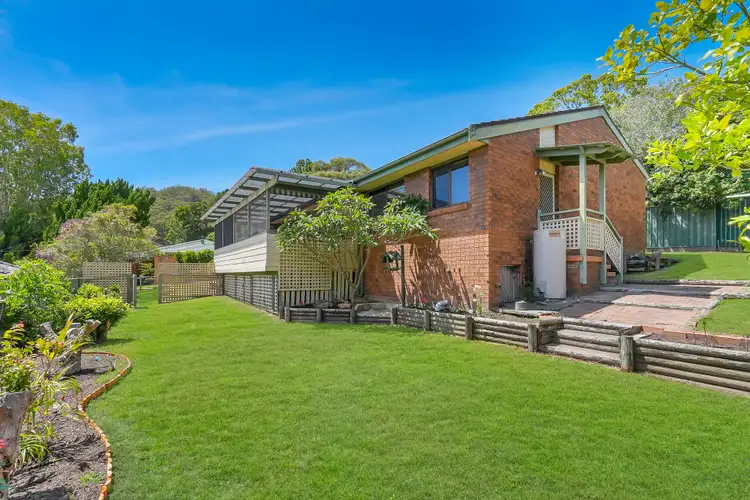 77 Beaumont Avenue, Wyoming NSW 2250