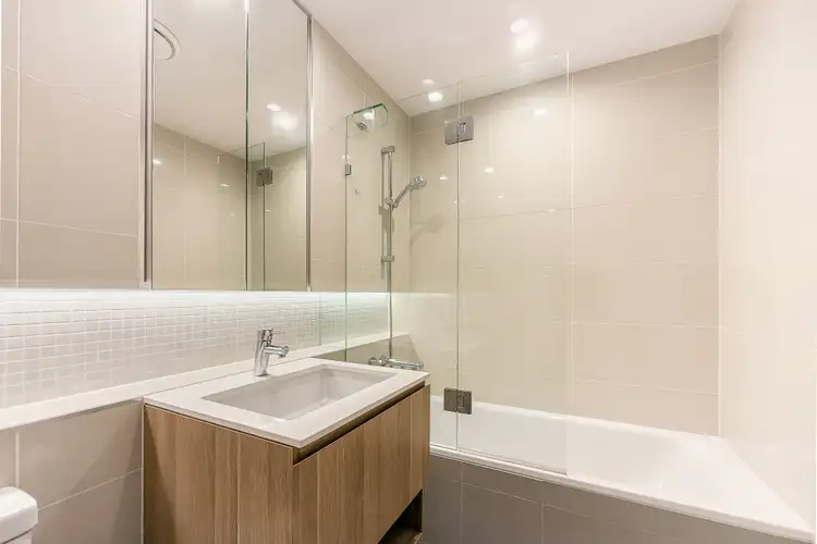 Sixth view of Homely apartment listing, 5109/331 Macarthur Avenue, Hamilton QLD 4007