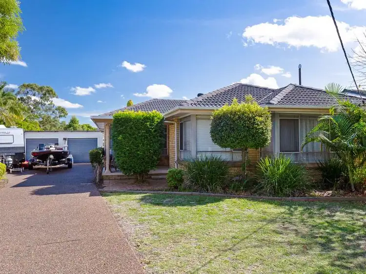 13 Edith Street, Speers Point NSW 2284