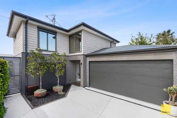 2/73 Cambra Road