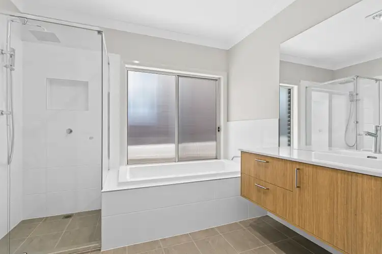 Fourth view of Homely house listing, 30 Lomandra Crescent, Calderwood NSW 2527