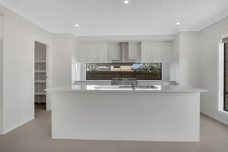 Fifth view of Homely house listing, 33 Feathertop Crescent, Donnybrook VIC 3064