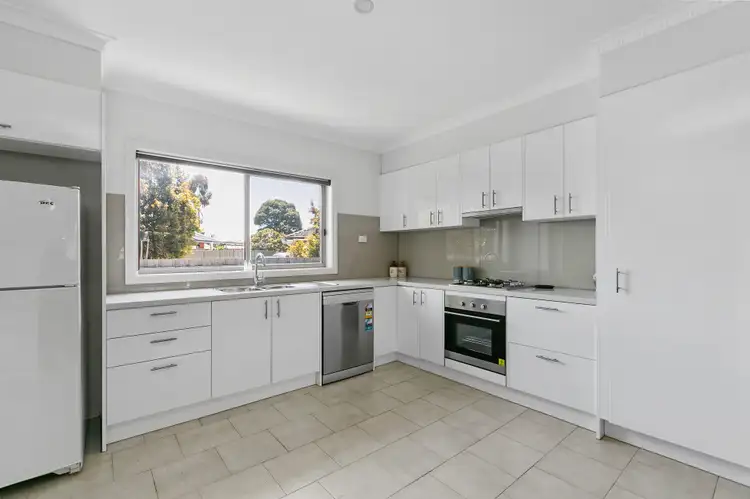 Sixth view of Homely unit listing, 2/22 Dumbarton Street, Reservoir VIC 3073