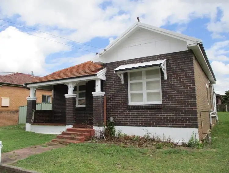 36 Albion Avenue, Merrylands NSW 2160