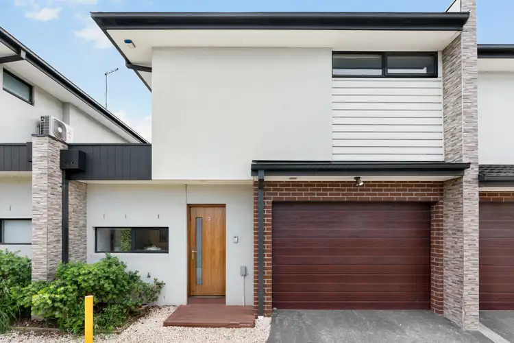 Main view of Homely townhouse listing, 2/23 Win-Malee Street, Hadfield VIC 3046