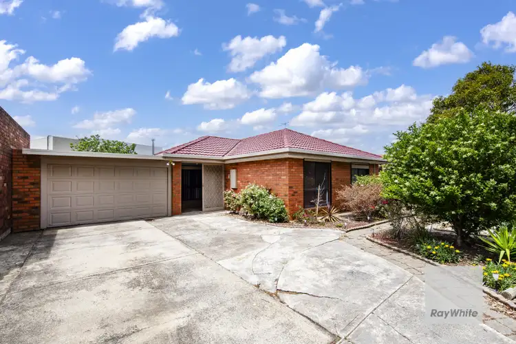 31 Kingsley Place, Delahey VIC 3037