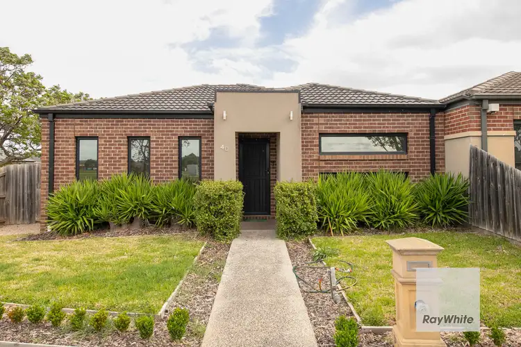 40 Kingston Drive, Taylors Hill VIC 3037