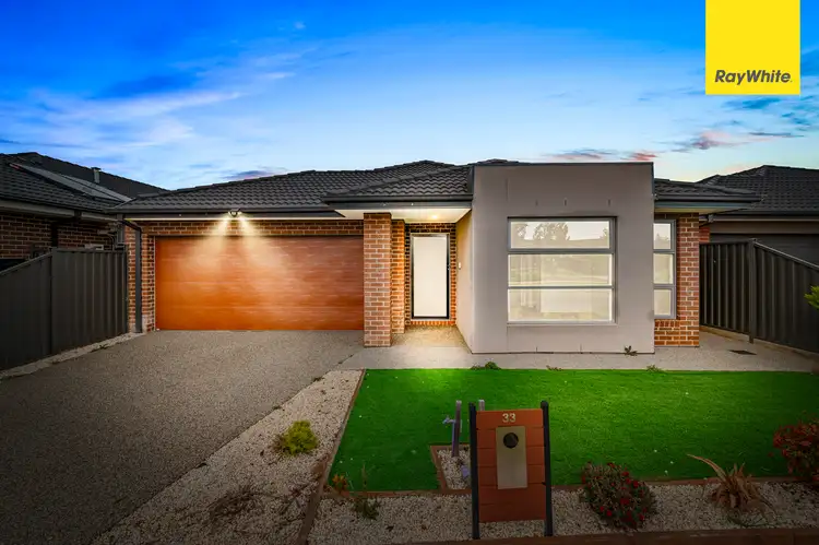 33 Springbrook Parkway