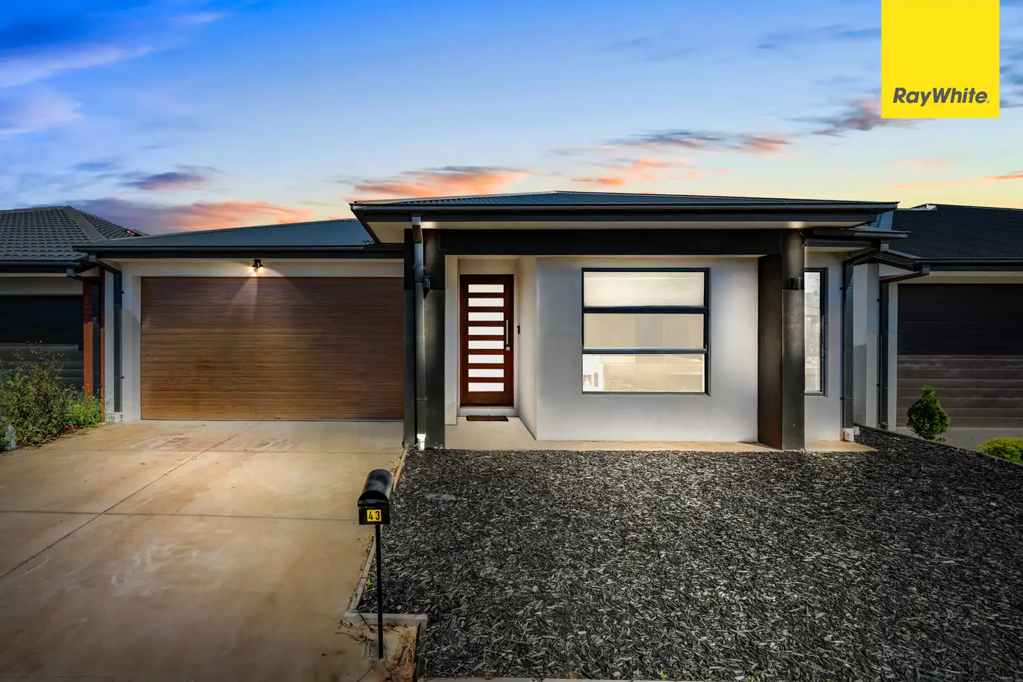 Main view of Homely house listing, 43 Saltaire Drive, Strathtulloh VIC 3338