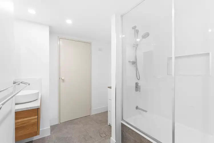 Third view of Homely apartment listing, 51/29 George Street, Brisbane City QLD 4000